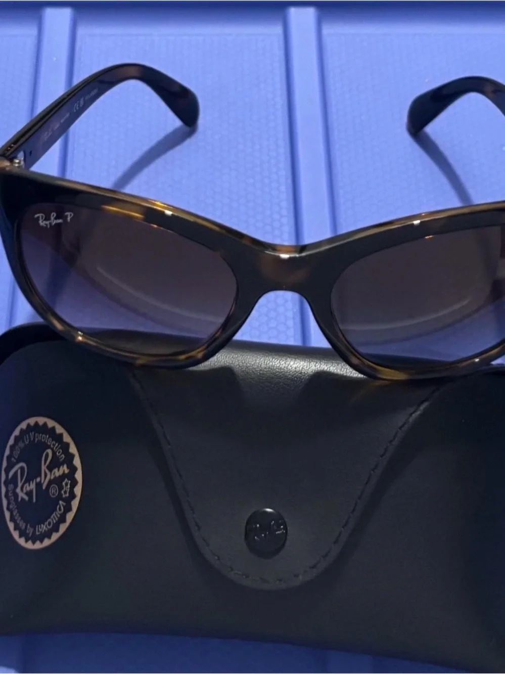 Ray-Ban Women's Tortoise Frame Sunglasses with Brown Gradient Lenses